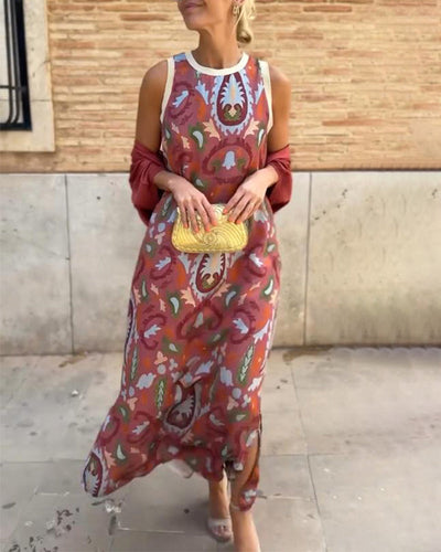 Bella - Two-Piece Set with Urban-Style Print