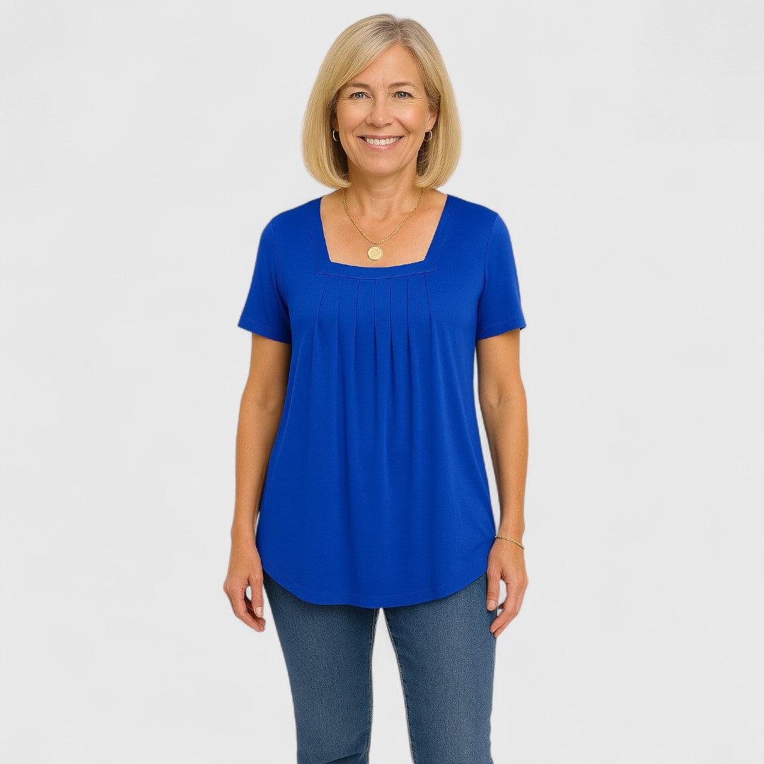 Avery – Flowy Confidence Tee
