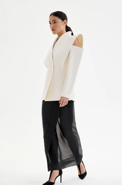 Valeria™ | Sculptural Shoulder Blazer
