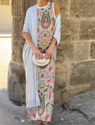 Bella - Two-Piece Set with Urban-Style Print
