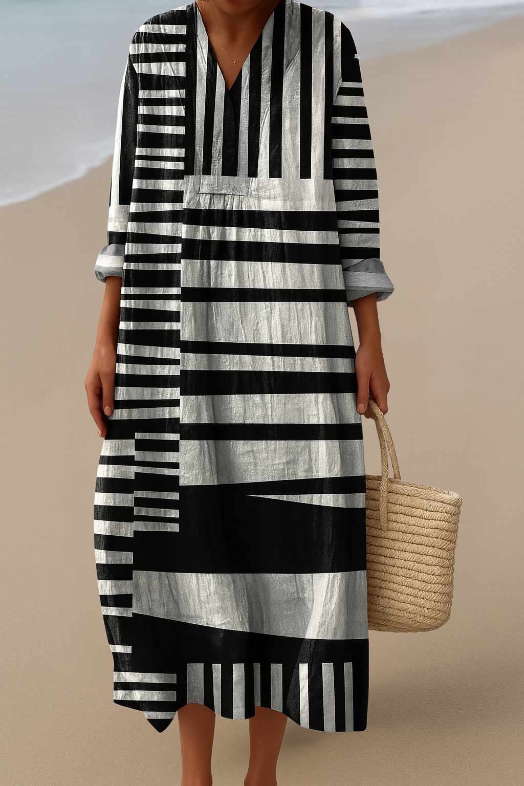 Monochrome Maxi Dress – Bold Contrast, Subtle Sophistication