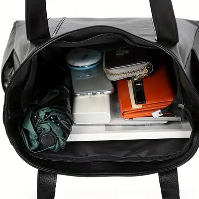 Authentique - Elegant Shoulder Bag