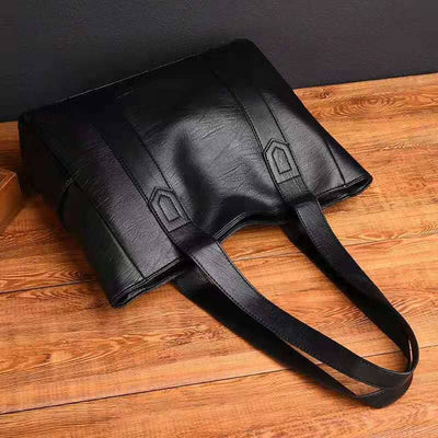 Authentique - Elegant Shoulder Bag